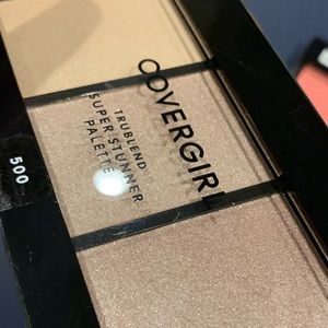 CoverGirl super stunner pallet